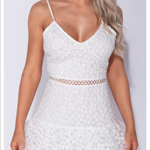 White floral lace crochet trim dress - Picture 4 of 8